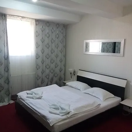 Casa Ghetu Fundeni 3* 布加勒斯特